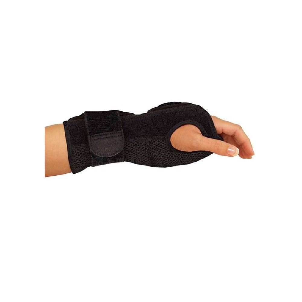 Mueller Night Support Wrist Brace 6772
