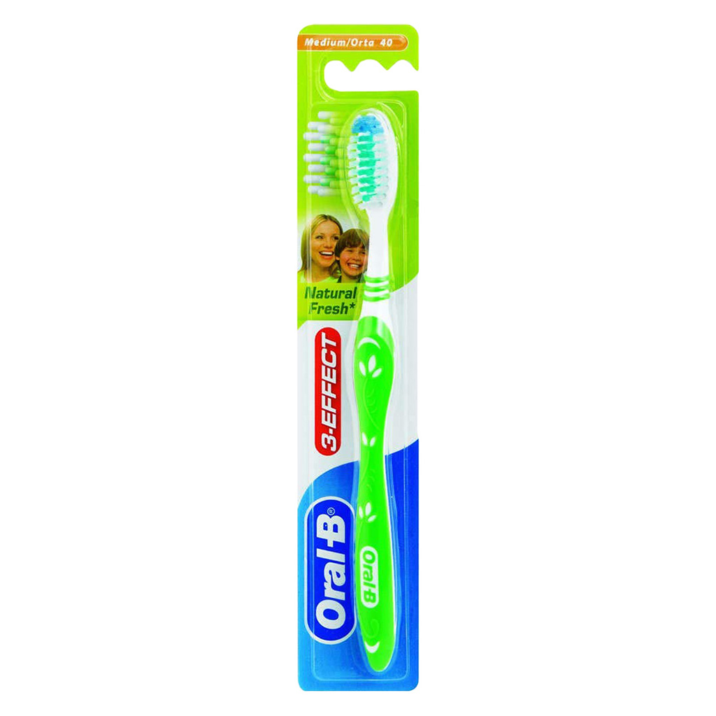 Oral-B 3-Effect Natural Fresh 40 Medium Toothbrush, Pack of 1's