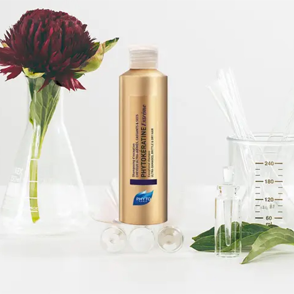Phyto Phytokeratine Extreme Exceptional Shampoo For Damaged, Brittle & Dry Hair 200ml