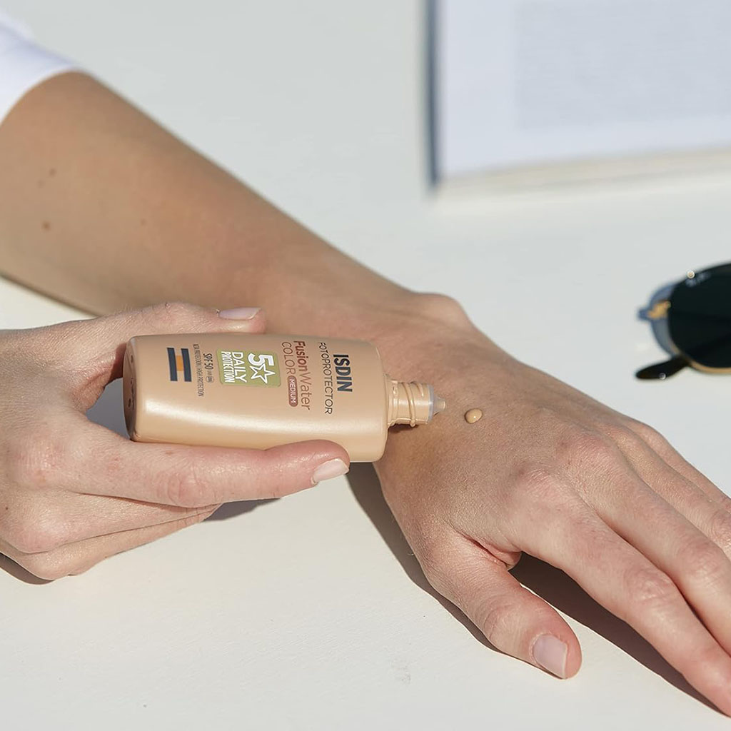 Isdin Fotoprotector SPF50+ Fusion Water Color, Medium, 50 mL