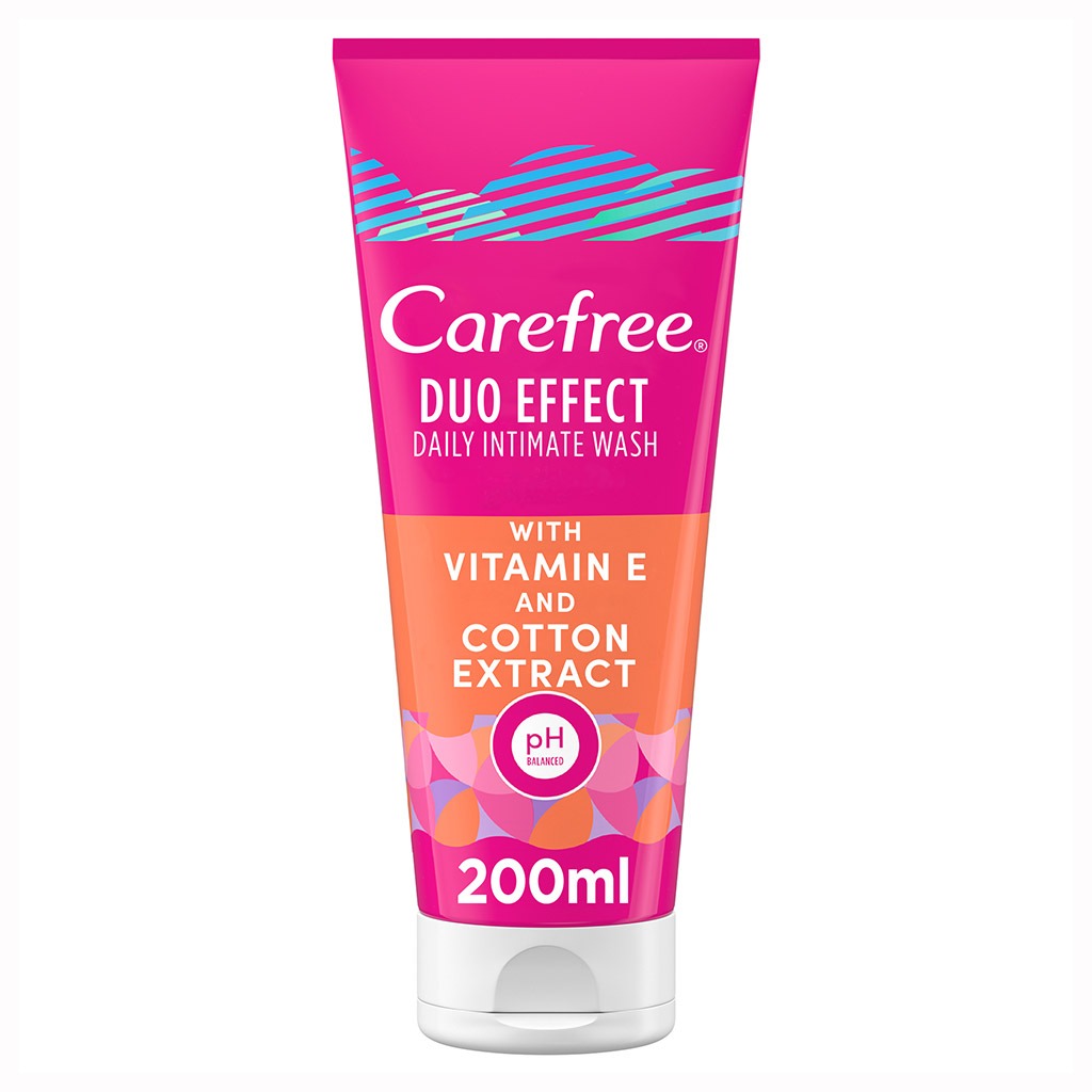 Carefree Duo Effect Daily Intimate Cleansing Wash With Vitamin E and Cotton Extract 200ml