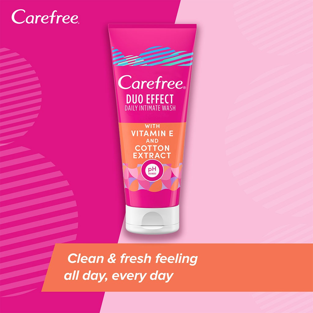 Carefree Duo Effect Daily Intimate Cleansing Wash With Vitamin E and Cotton Extract 200ml