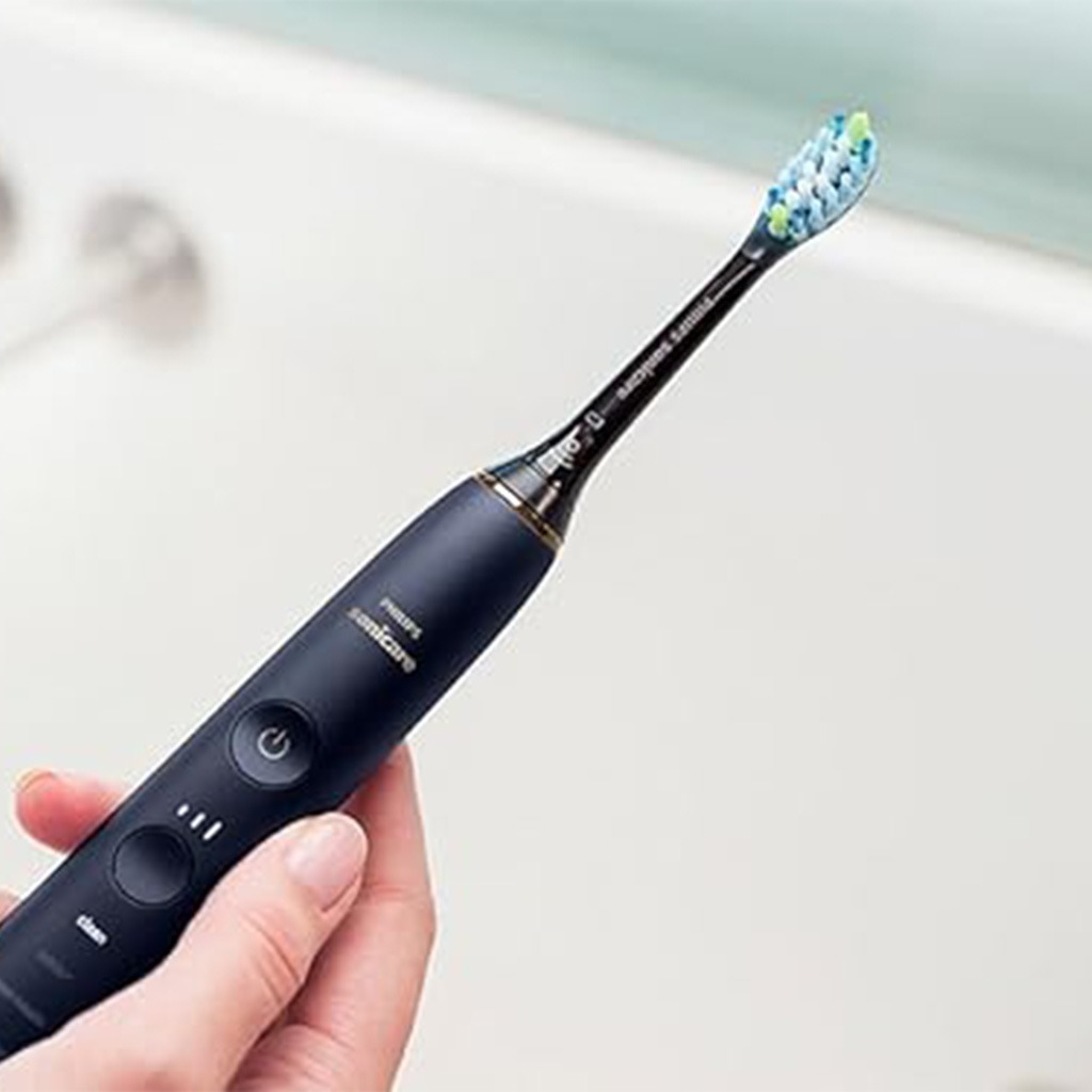 Philips Sonicare 4300 Protective Clean Rechargeable Sonic Toothbrush HX6800