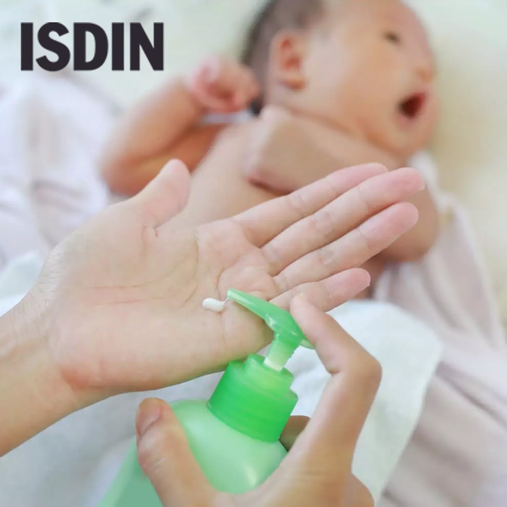 Isdin Baby Naturals Hydrating Body Lotion 200 mL