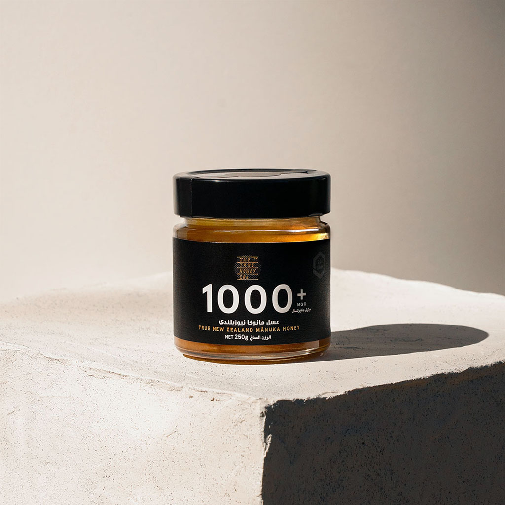 The True Honey Co. 1000+ MGO 22+ UMF™ Manuka Honey 250 g