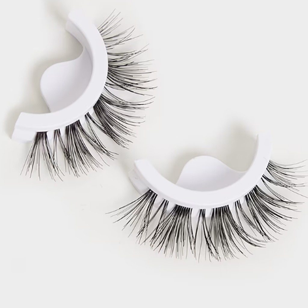 Eylure Pre-Glued False Eye Lashes 15H Wear - Exaggerate No. 141, Pack of 1 Pair