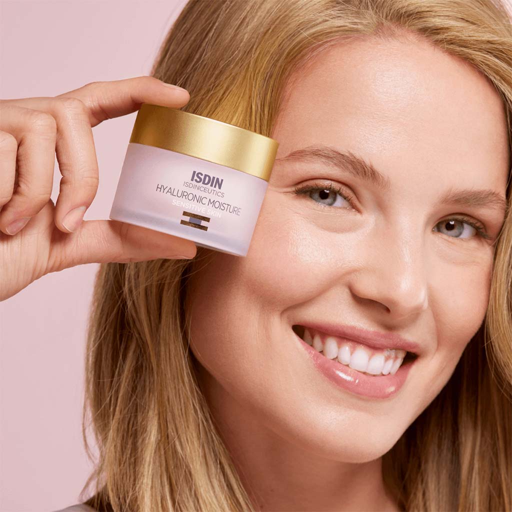 Isdin Isdinceutics Renew Hyaluronic Moisture Face Cream For Sensitive And Redness-prone Skin 50g