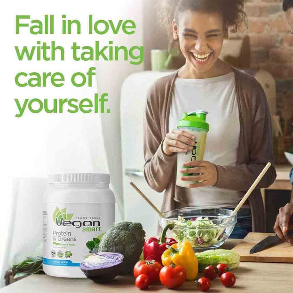 Naturade VeganSmart Protein & Greens Vegan Shake Vanilla Crème All in One Powder 15 Servings, 645g
