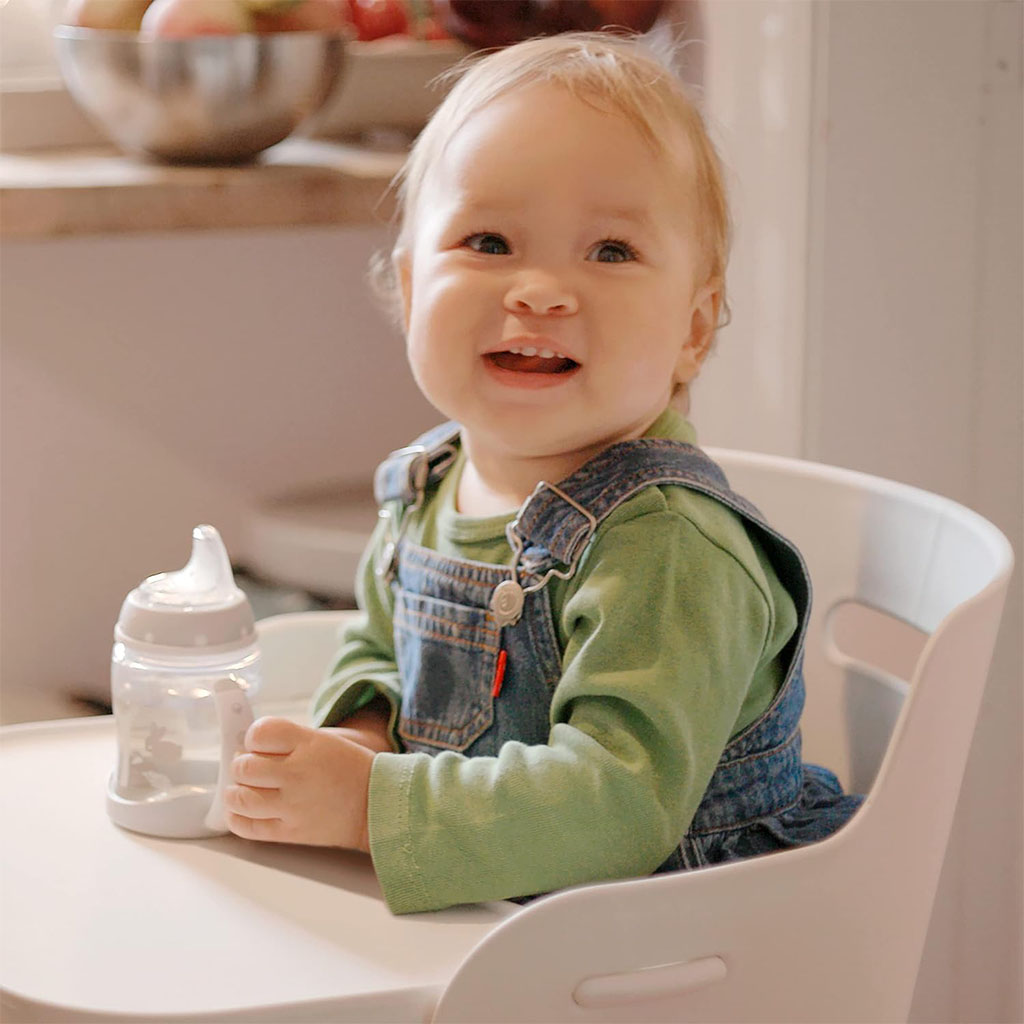 Nuk First Choice Winnie The Pooh 150ml Baby Learner Bottle With Temperature Control, Assorted Pack of 1's