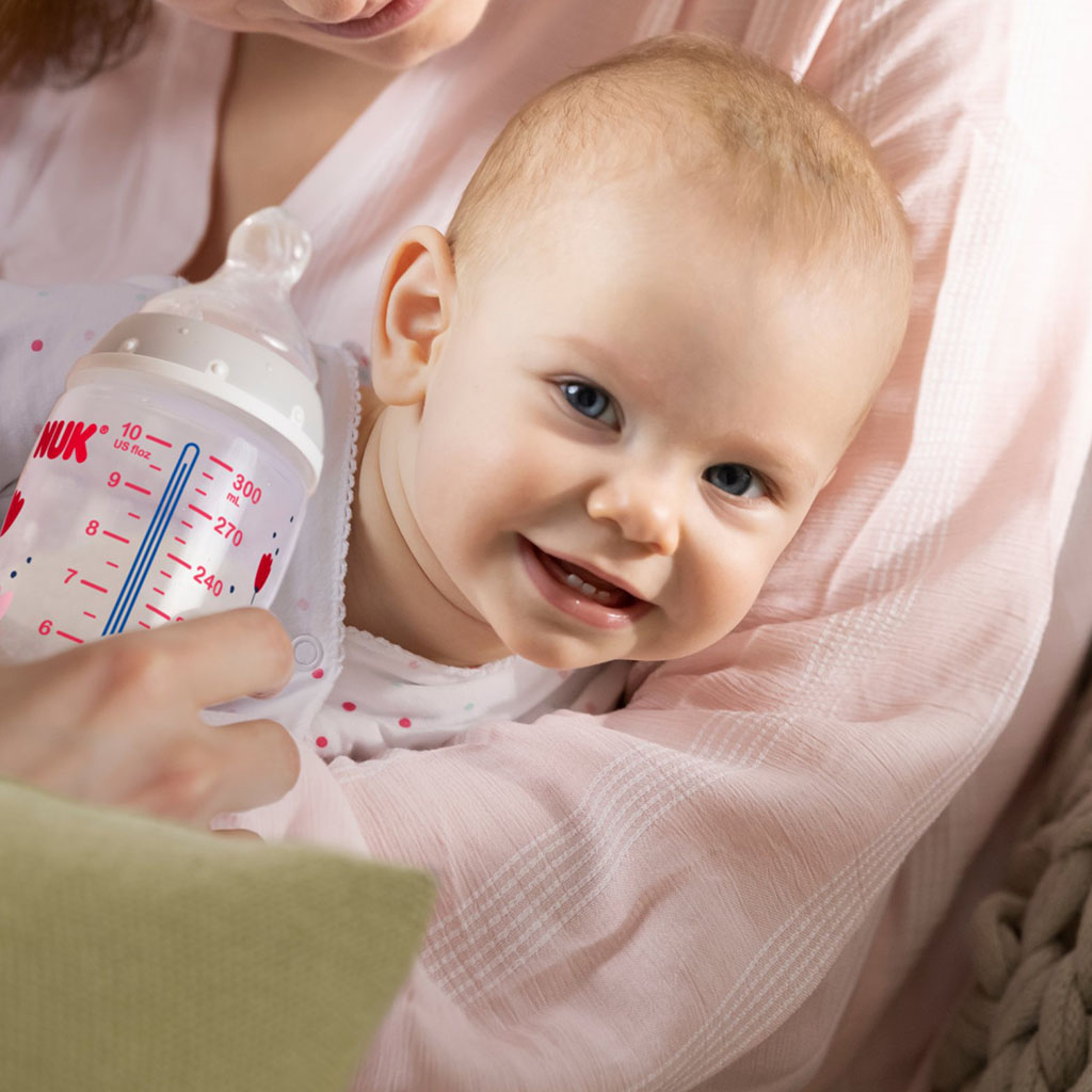 Nuk First Choice+ 120ml Anti-Colic Baby Feeding Glass Bottle With Temperature Control, Assorted Pack of 1's