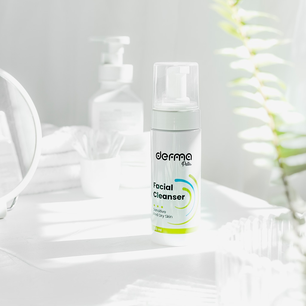 Derma Pella Facial Cleanser With Aloe Vera For Sensitive & Dry Skin 150ml