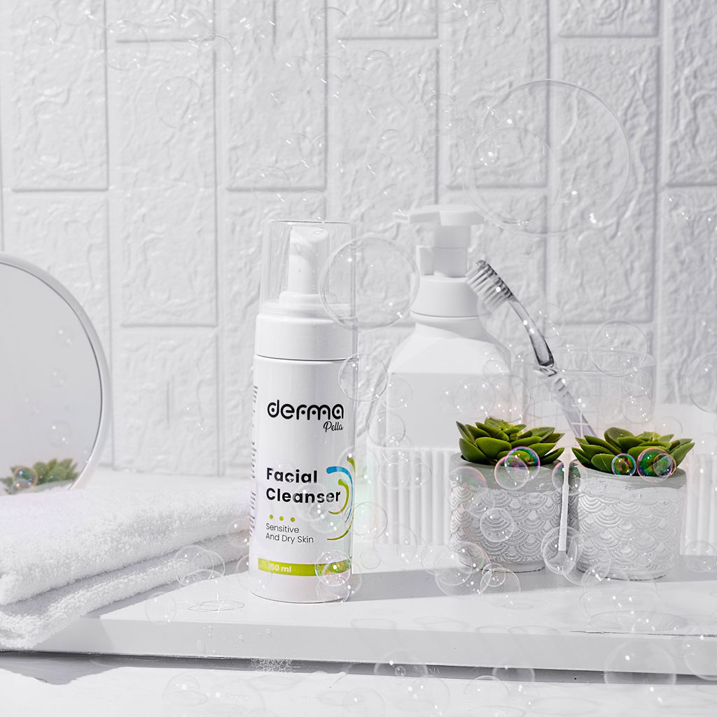 Derma Pella Facial Cleanser With Aloe Vera For Sensitive & Dry Skin 150ml