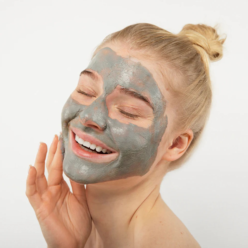 Bloom Dead Sea Life Organic Mud Mask With Tea Tree Oil For Face, Body & Hair 100g