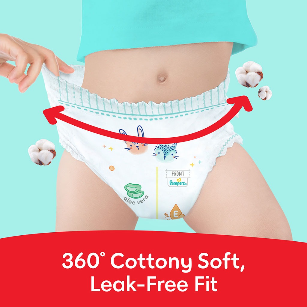 Pampers Ultimate Comfort Size 4, 9-14kg Baby Diaper Pants, Pack of 90's