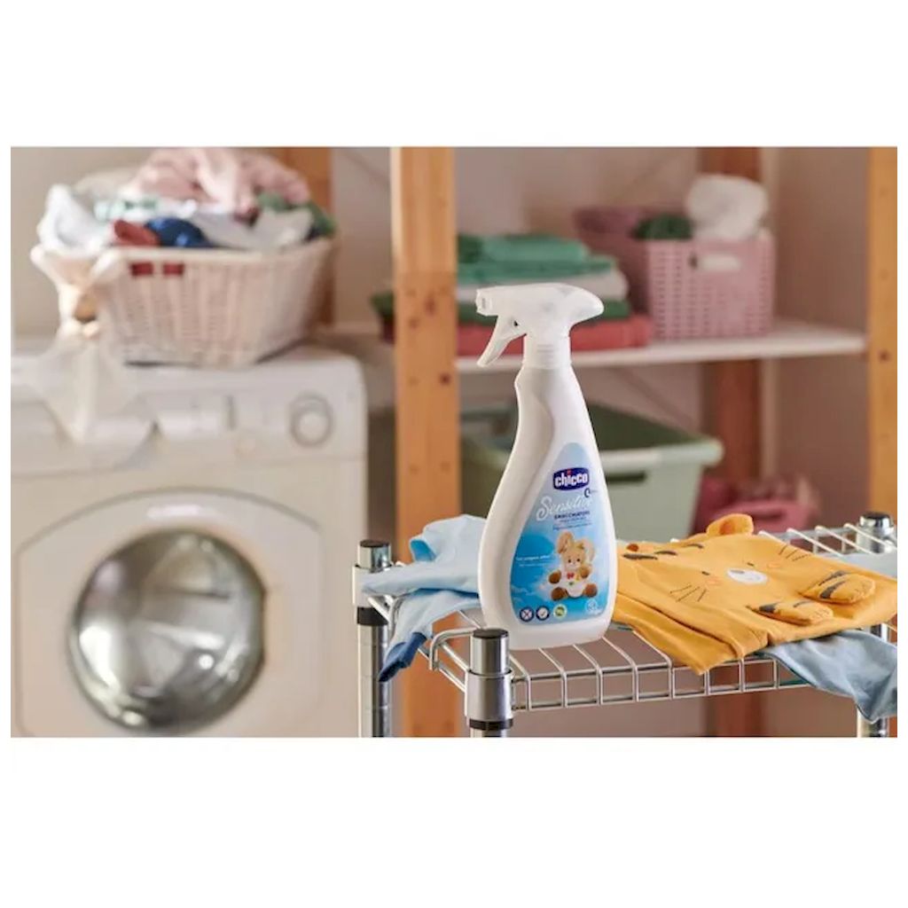 Chicco Sensitive 0M+ Fragrance Free Baby Fabric Stain Remover Spray 500ml
