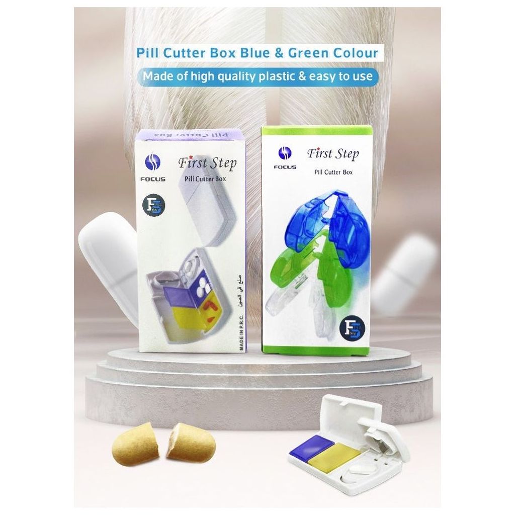 First Step Pill Cutter Box, Color Green
