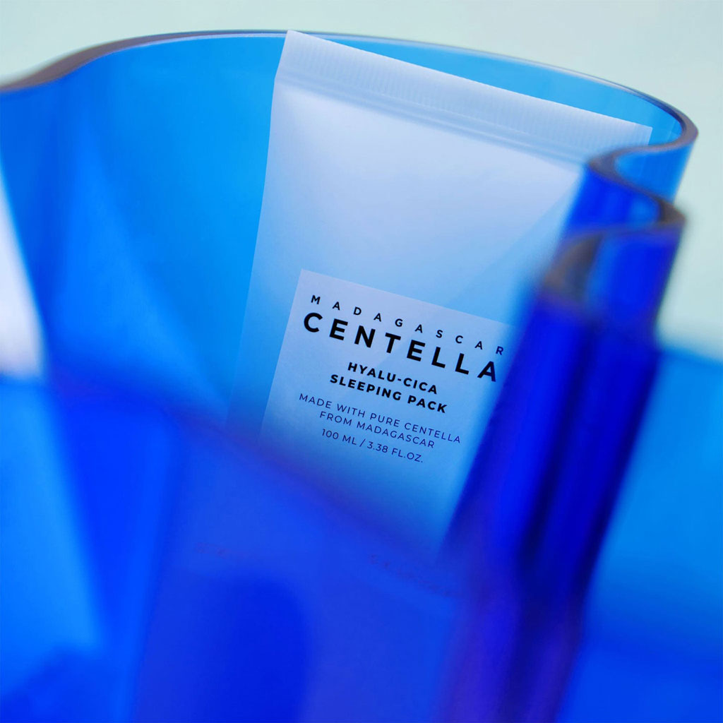 Skin1004 Madagascar Centella Hyalu-Cica Sleeping Pack 100ml