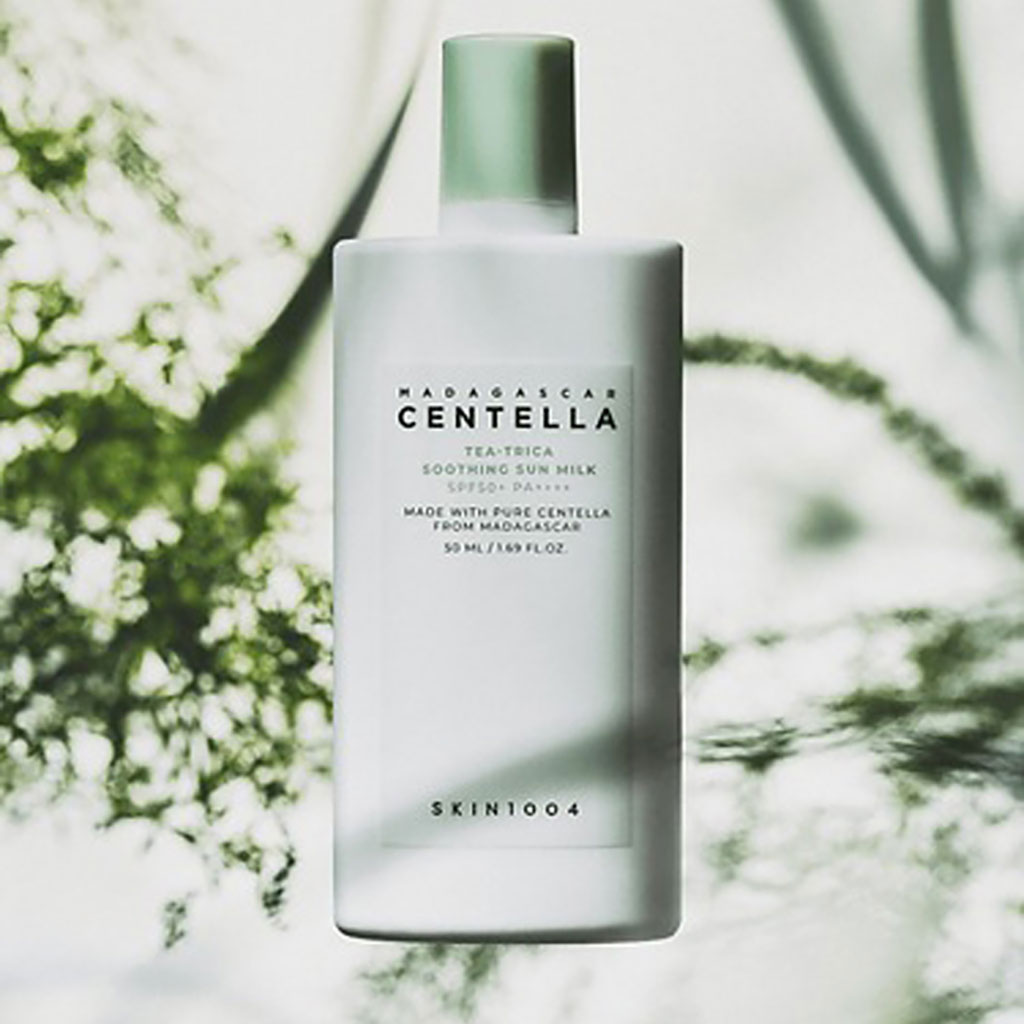 Skin1004 Madagascar Centella Tea-Trica Soothing SPF50+ PA++++ Sun Milk 50ml