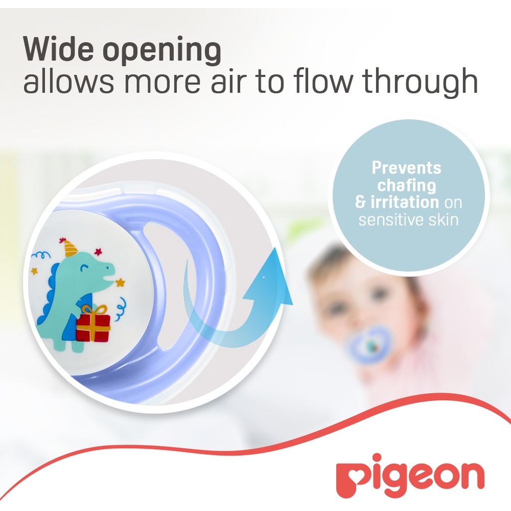 Pigeon Minilight Pacifier For 6+ Months Baby, Size - Medium, Boy