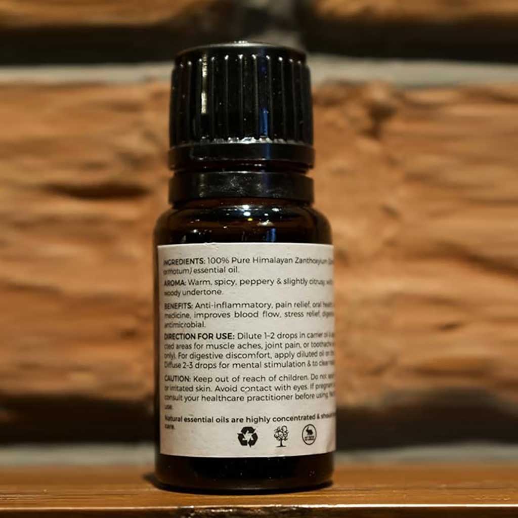 Ayuzen Organic Clove Bud Essential Oil 10ml