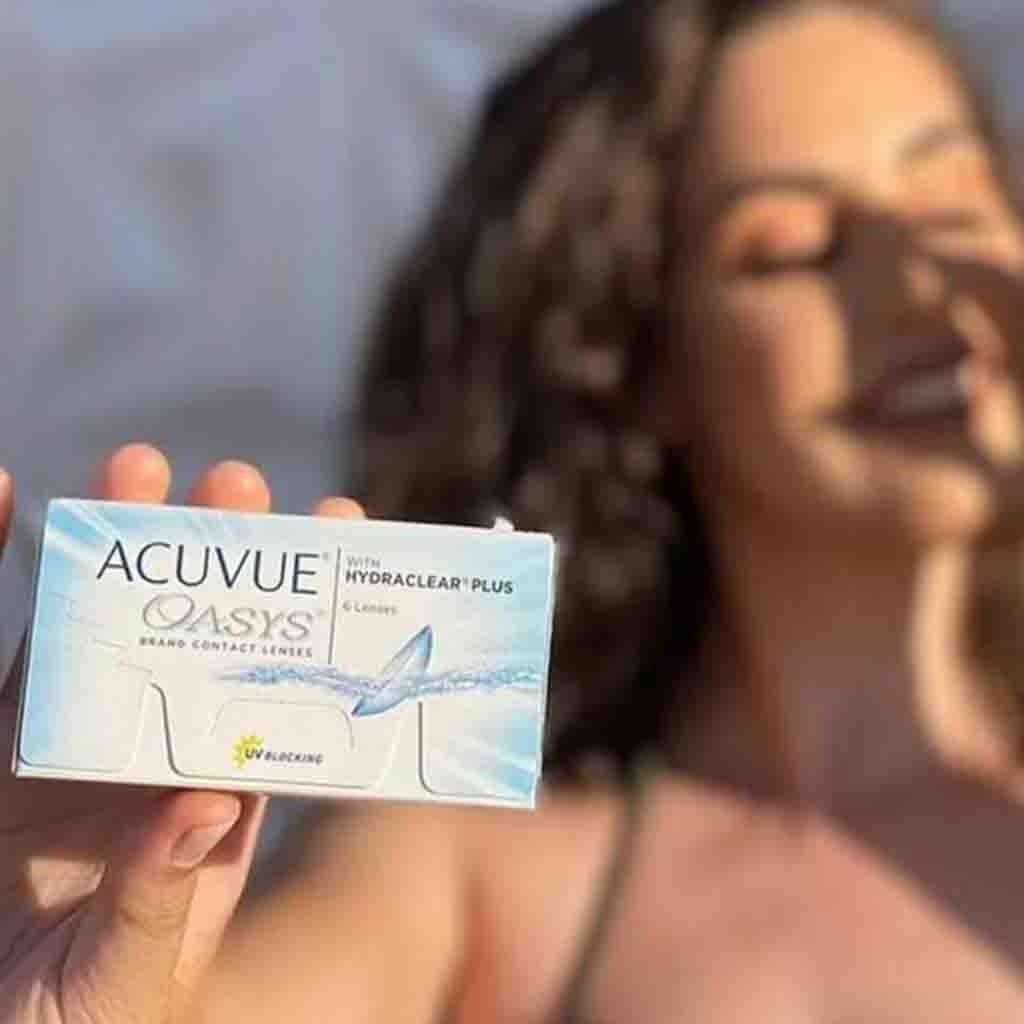 Acuvue Oasys Biweekly Clear Contact Lenses, Base Curve 8.4, Pack of 6's